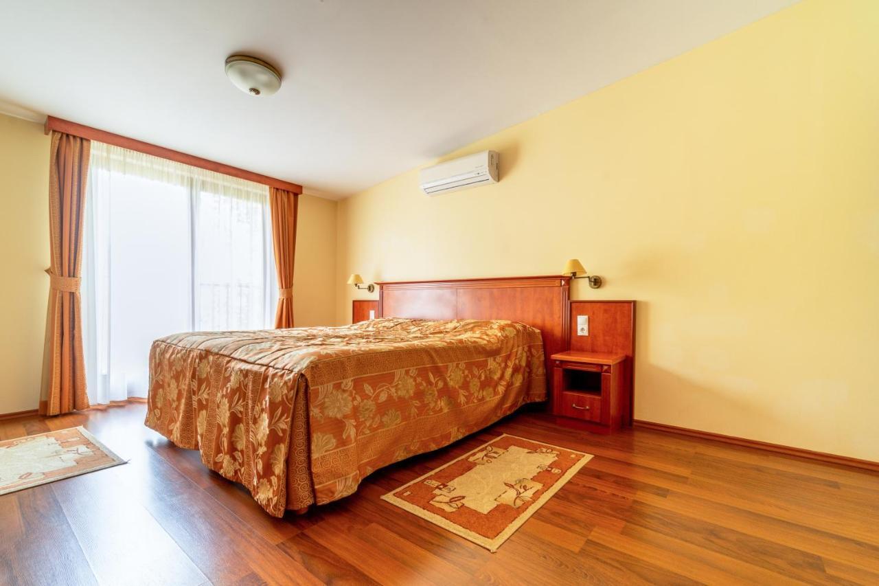 Pannon Hotel Bejelentkezes 20 Oraig, Check-In Until 20 O'Clock, Einchecken Bis 20 Uhr Mohacs Exterior photo