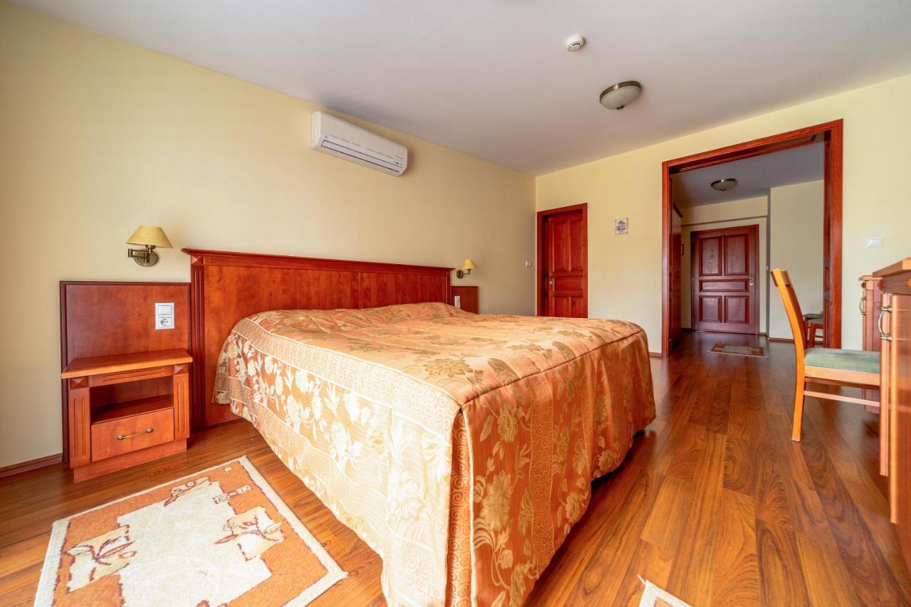 Pannon Hotel Bejelentkezes 20 Oraig, Check-In Until 20 O'Clock, Einchecken Bis 20 Uhr Mohacs Exterior photo